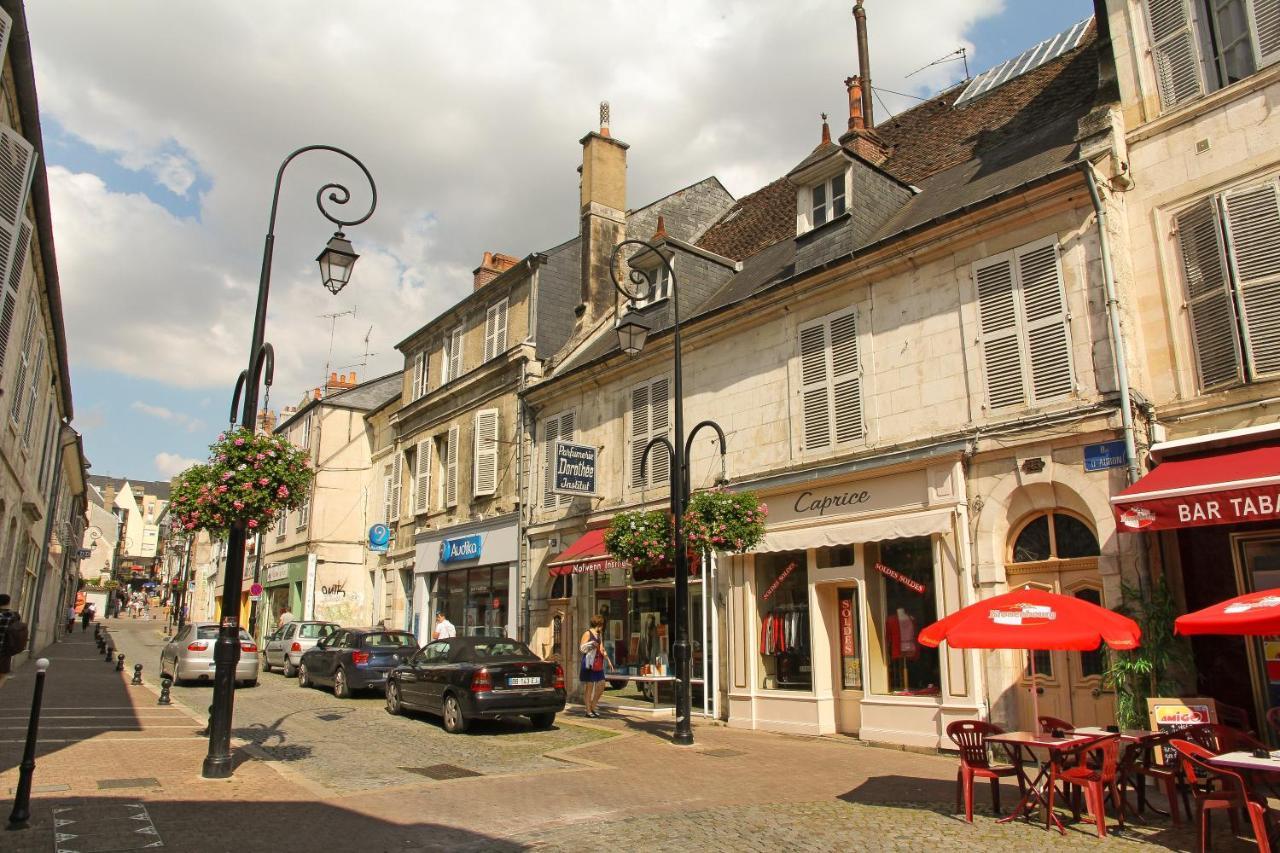 L'Annexe D'Auron, Charmant F2 Au Coeur De Bourges Buitenkant foto